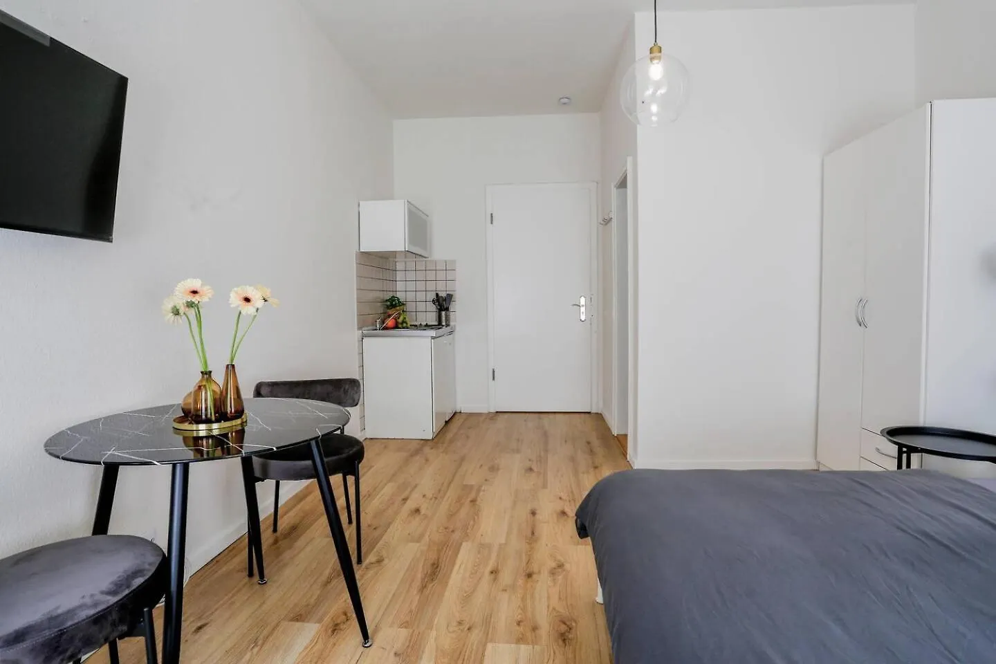 Cozy Studio Apartments In Berlin Prenzlauer Berg location