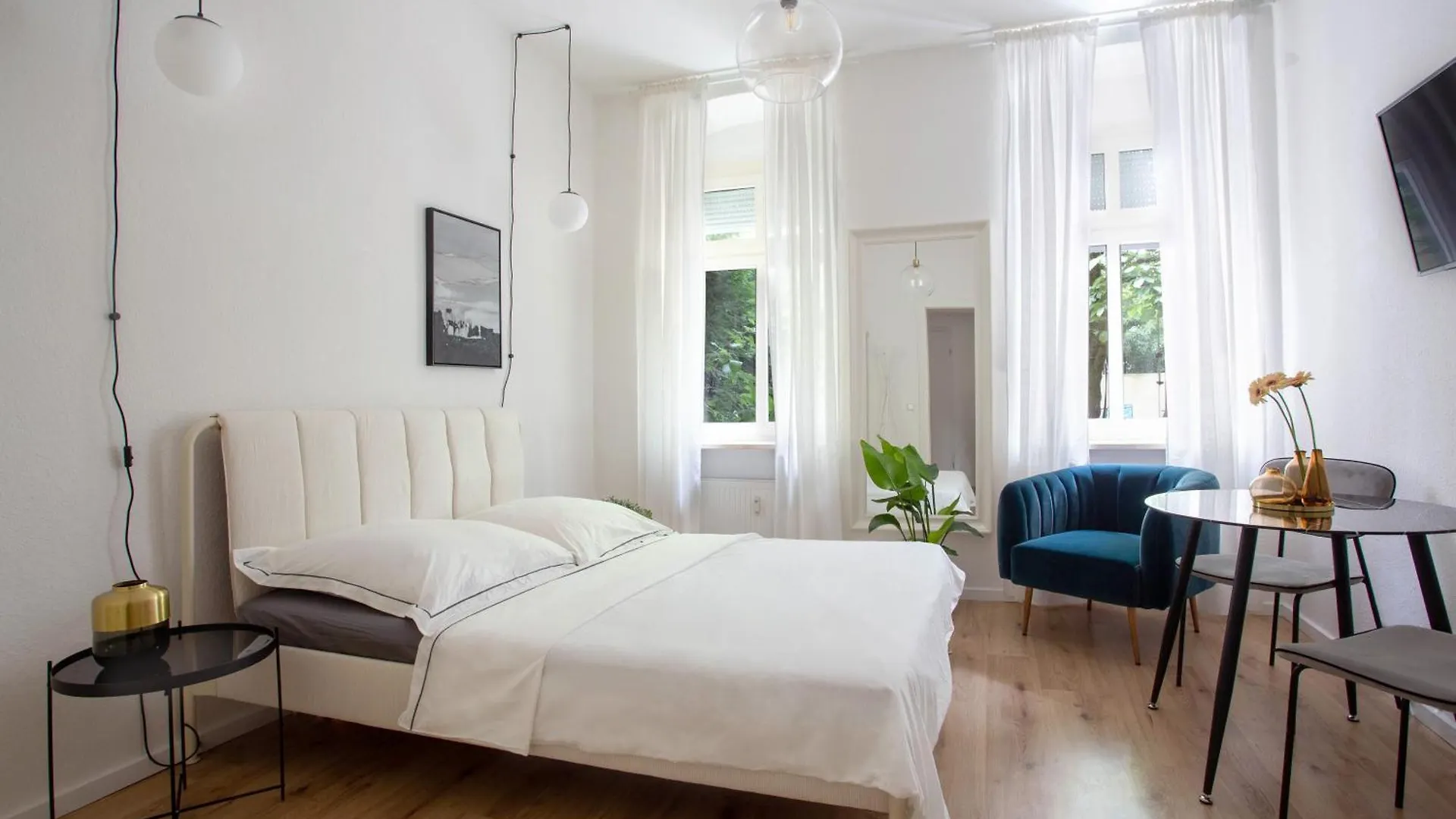 Bh5 Ron Apartment Berlin