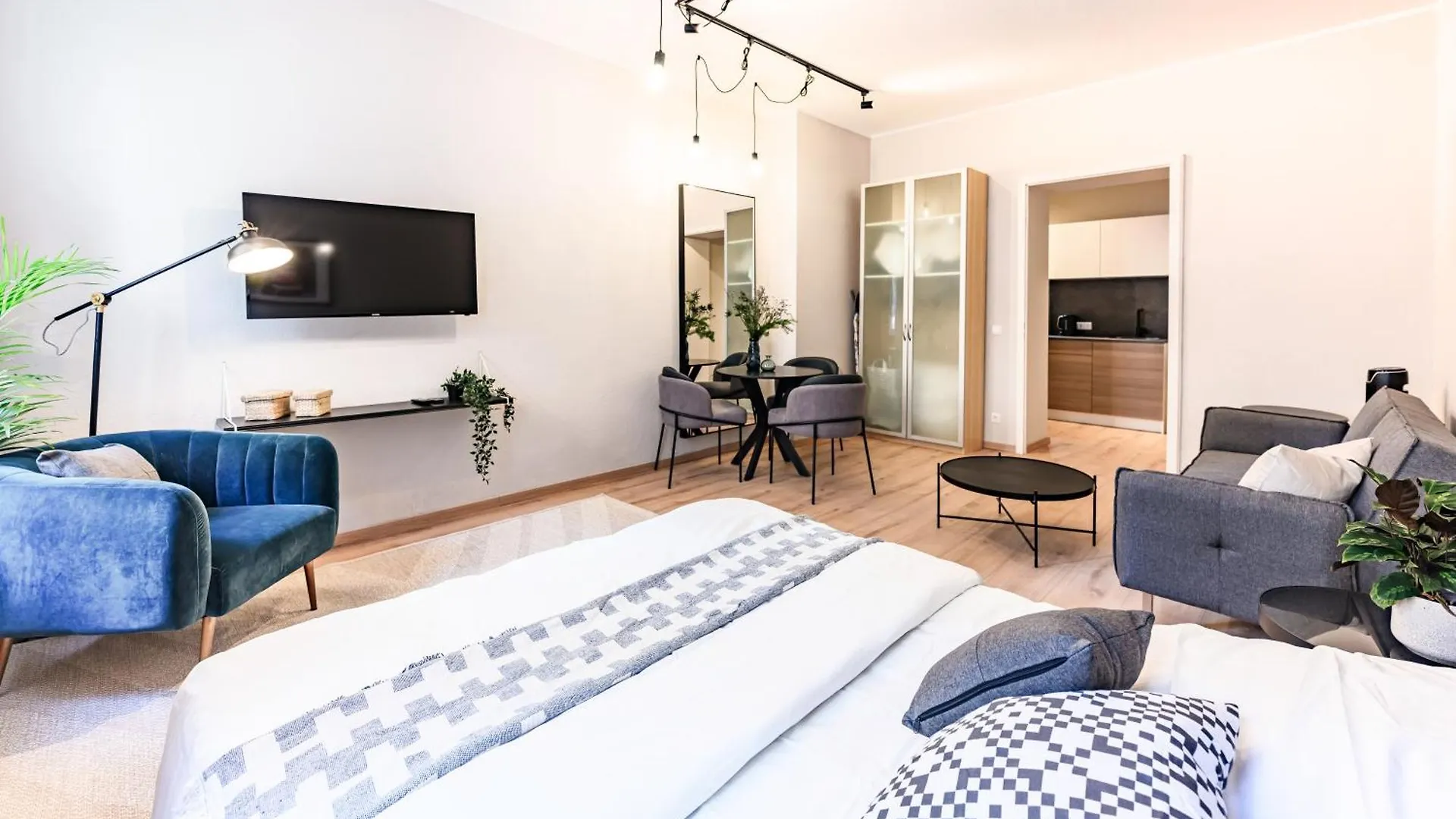 Bh5 Ron Apartment Berlin