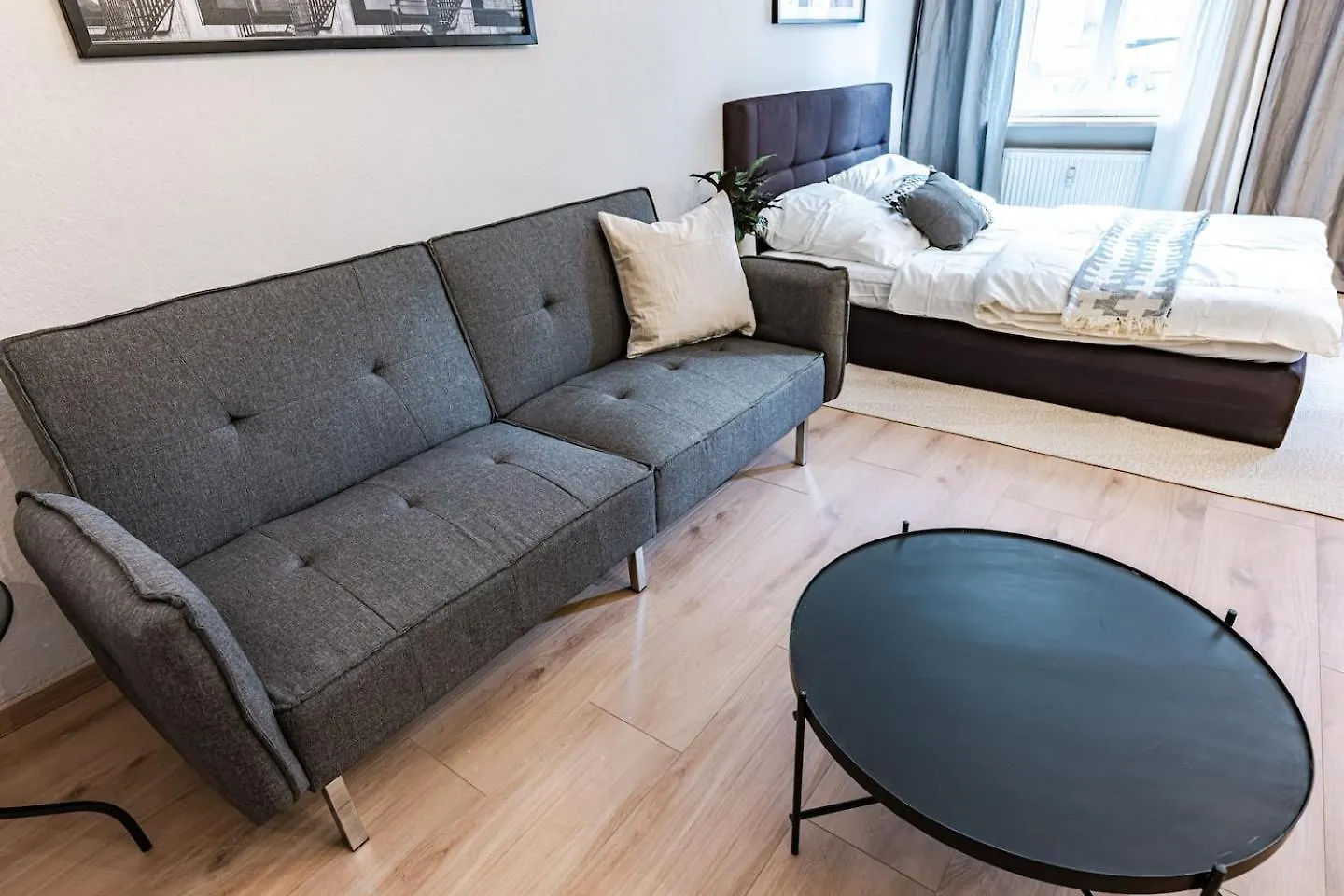 Bh5 Ron Apartment Berlin